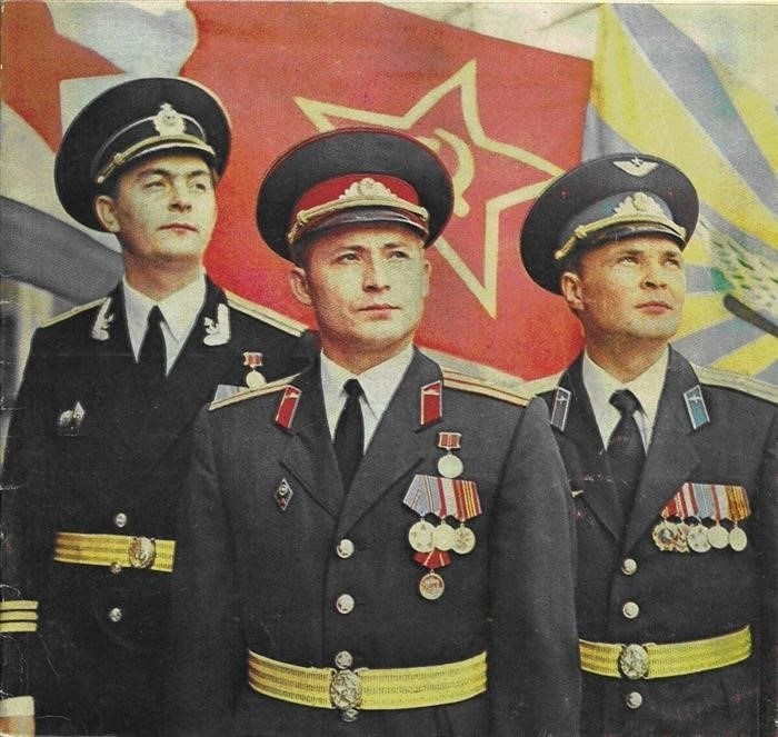 Церемониальная одежда Советского Союза.